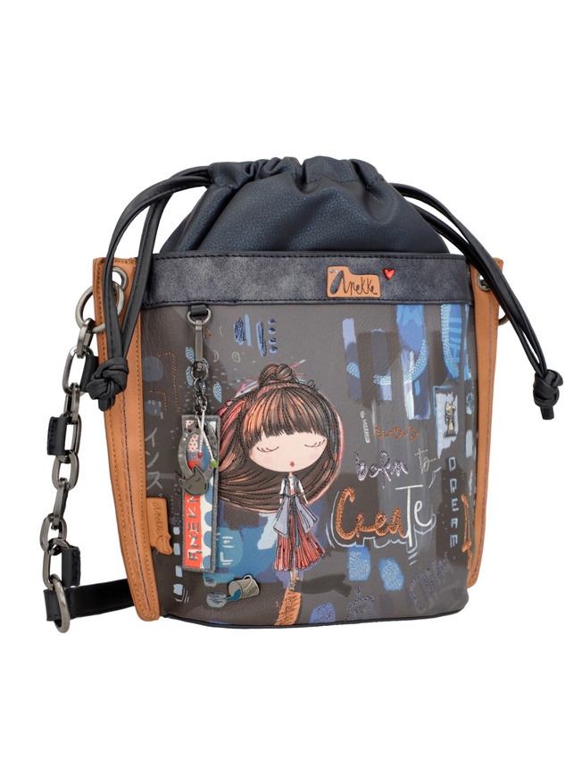 Женская сумка из коллекции 