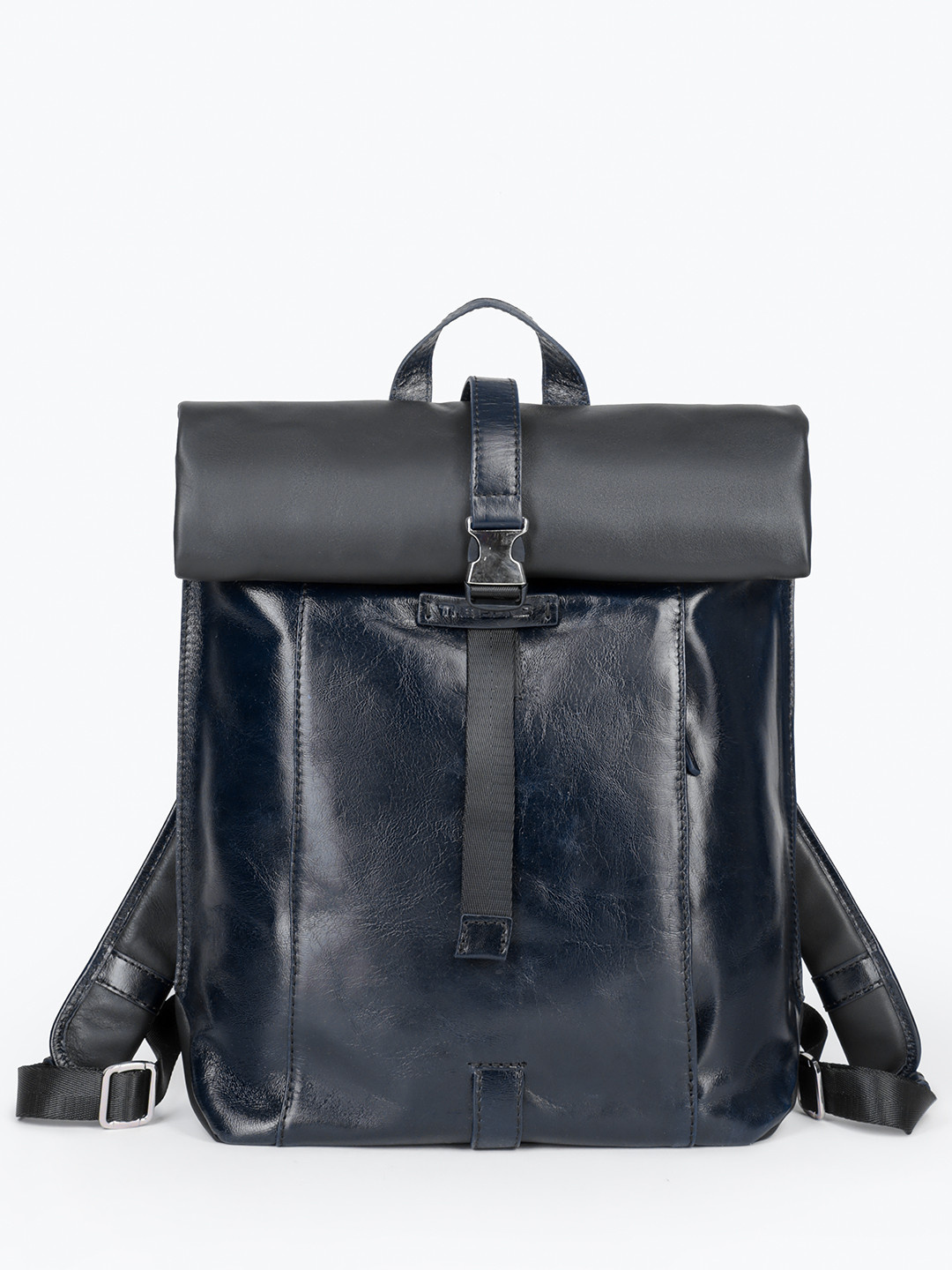 Фото Стильный повседневный рюкзак из плотной кожи Рюкзаки
