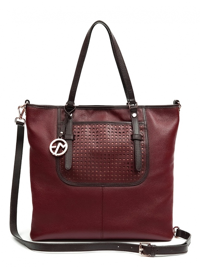 Вместительная женская сумка-тоут из мягкой зернистой кожи с контрастным декором