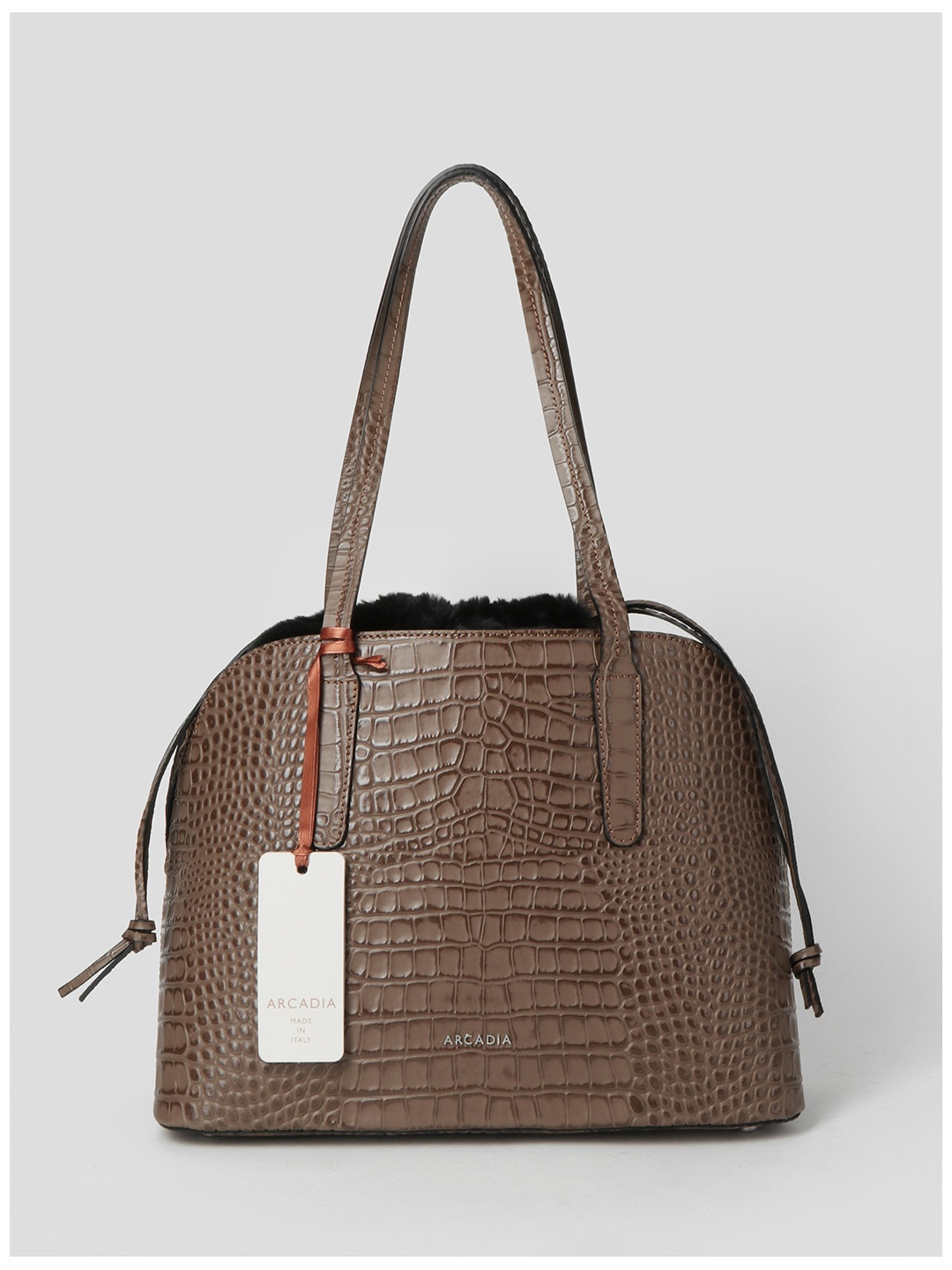 Фото Женская сумка из плотной кожи под крокодила с декором из искусственного меха Классические сумки