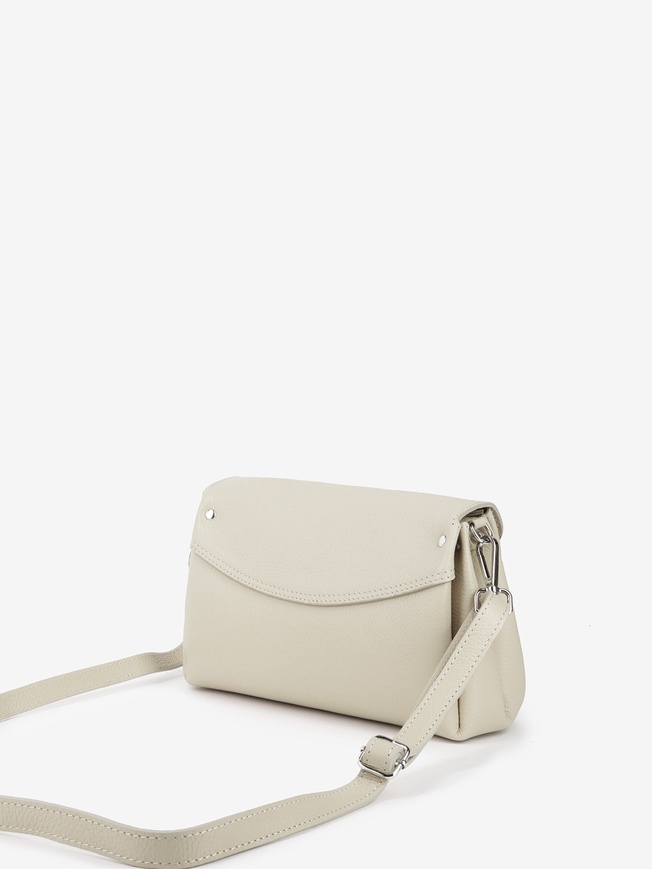 Женская сумка-конверт из мягкой зернистой кожи с клапаном на магните