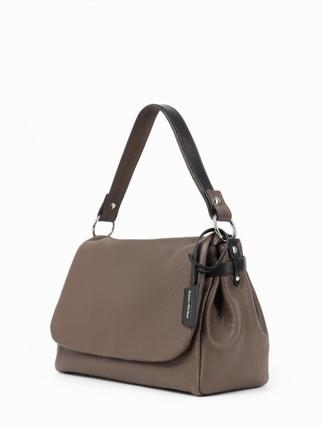 Женская сумка с одной ручкой из мягкой кожи с перекидным клапаном