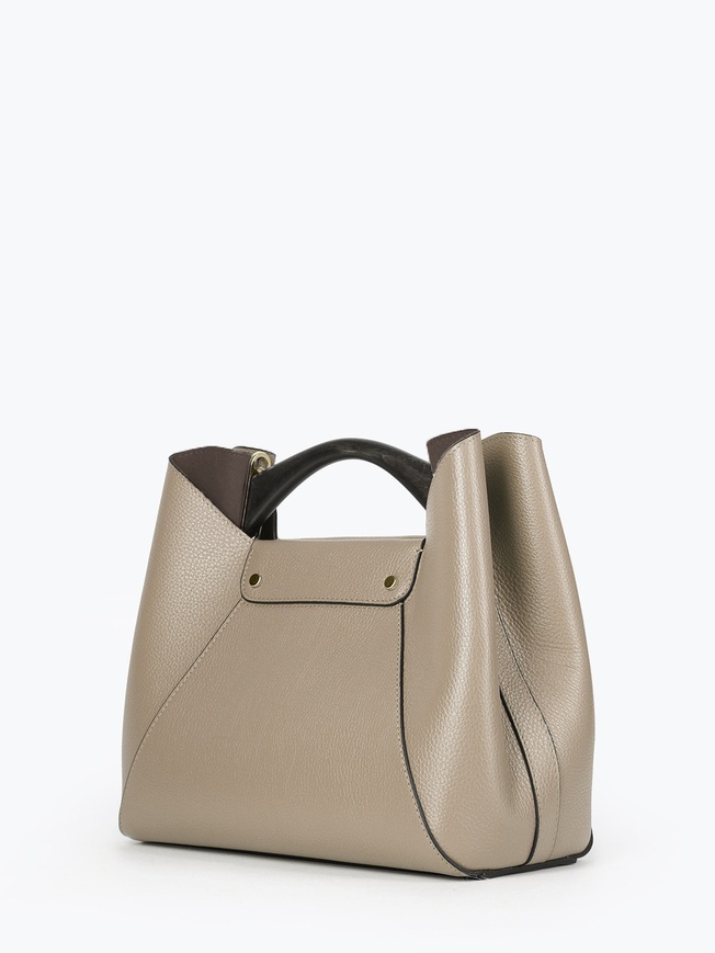 Женская кожаная сумка с деревянной ручкой