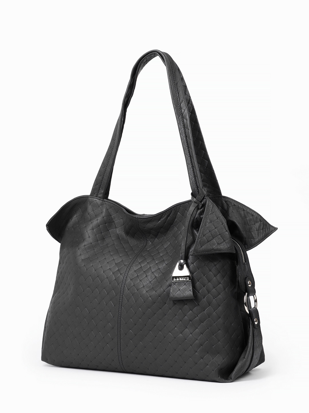 Фото Женская сумка-тоут в мягком силуете из плетеной кожи Классические сумки