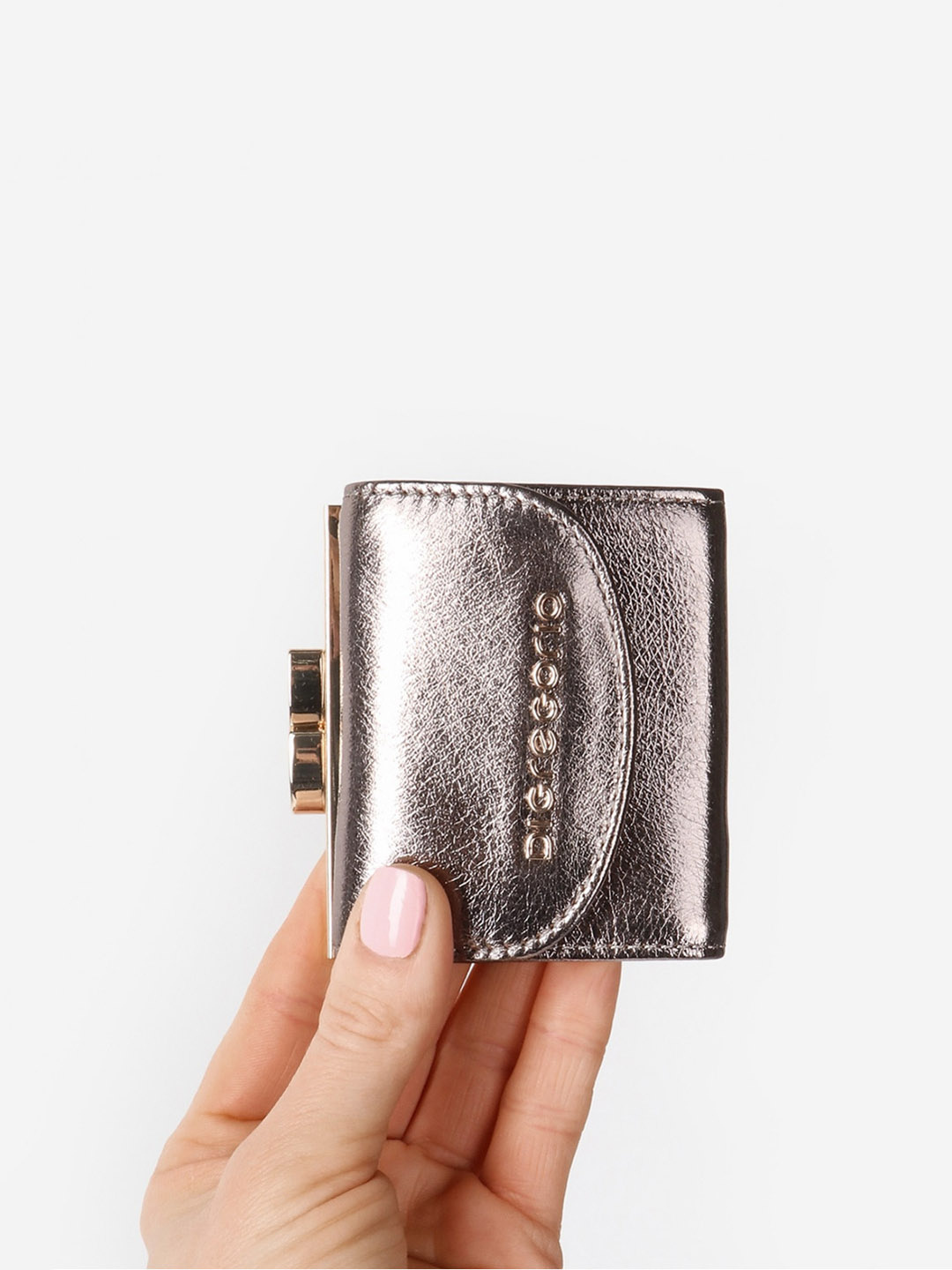 Фото Маленький женский кошелек из металлизированной кожи с золотистым фермуаром Кошельки