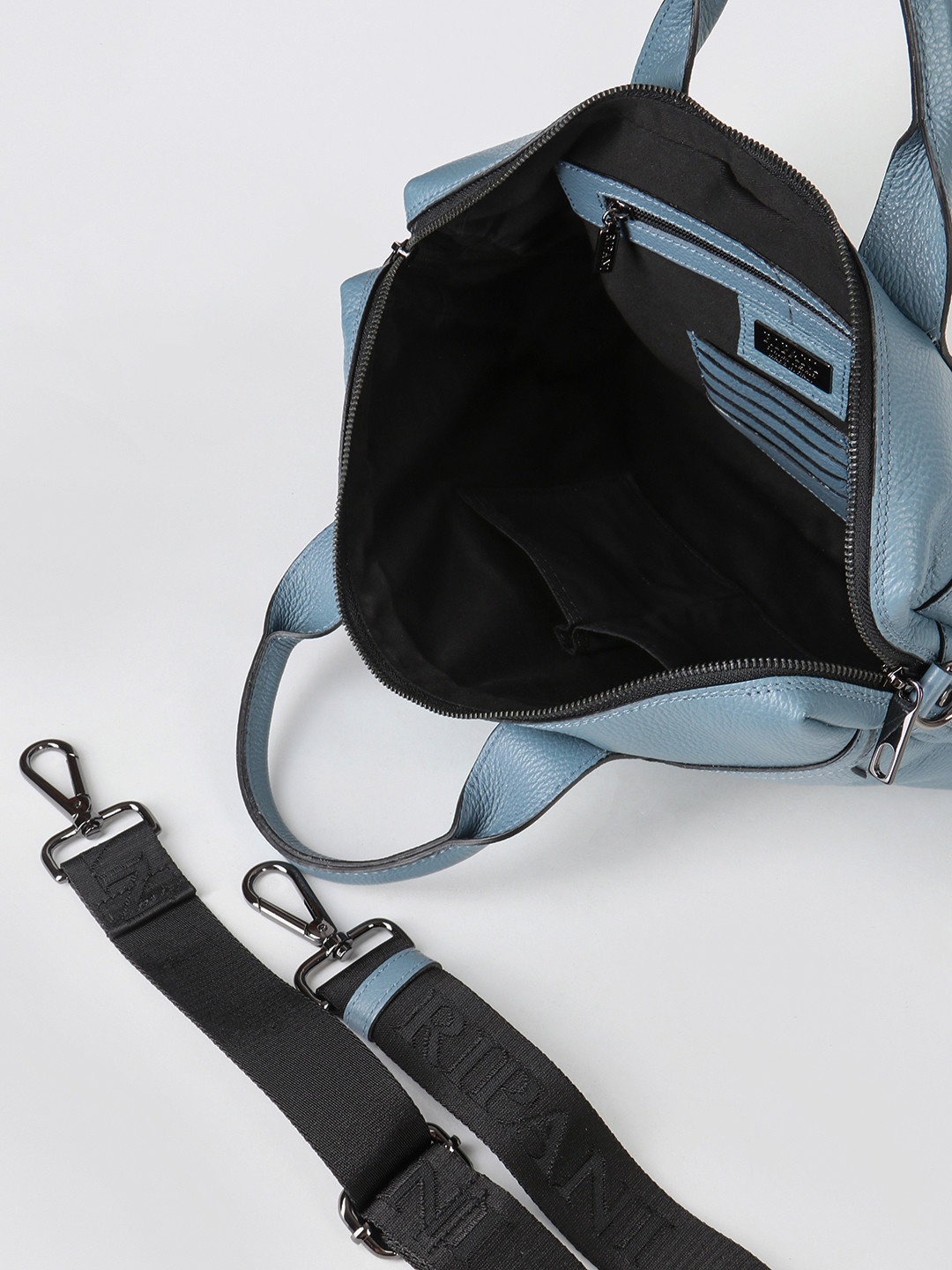 Изображение Деловая сумка из зернистой кожи голубого цвета Ripani 9643 OO 00022 denim Фото Деловая сумка из зернистой кожи голубого цвета Деловые сумки